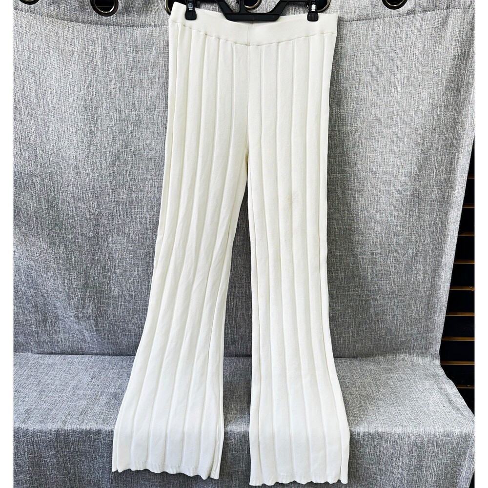 H&M Women's high waist White Ribbed Knit Flare Pants M Pull On Stretch comfort